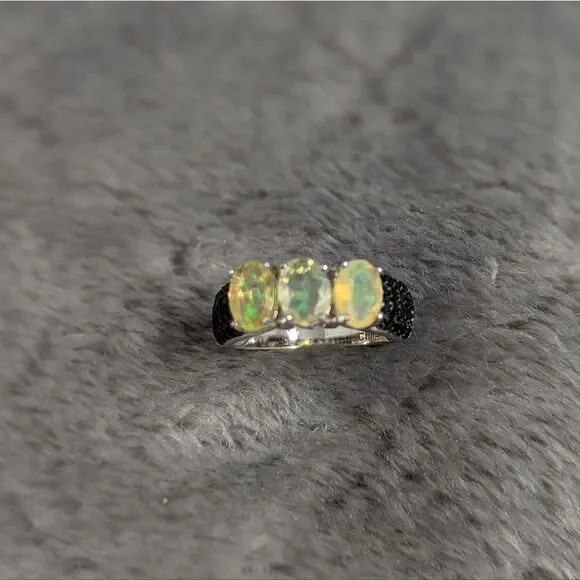 NWOT - Oval Ethiopian Opals w/ Black Spinel Rounds Rhodium Sterling Silver Ring - Picture 7 of 15
